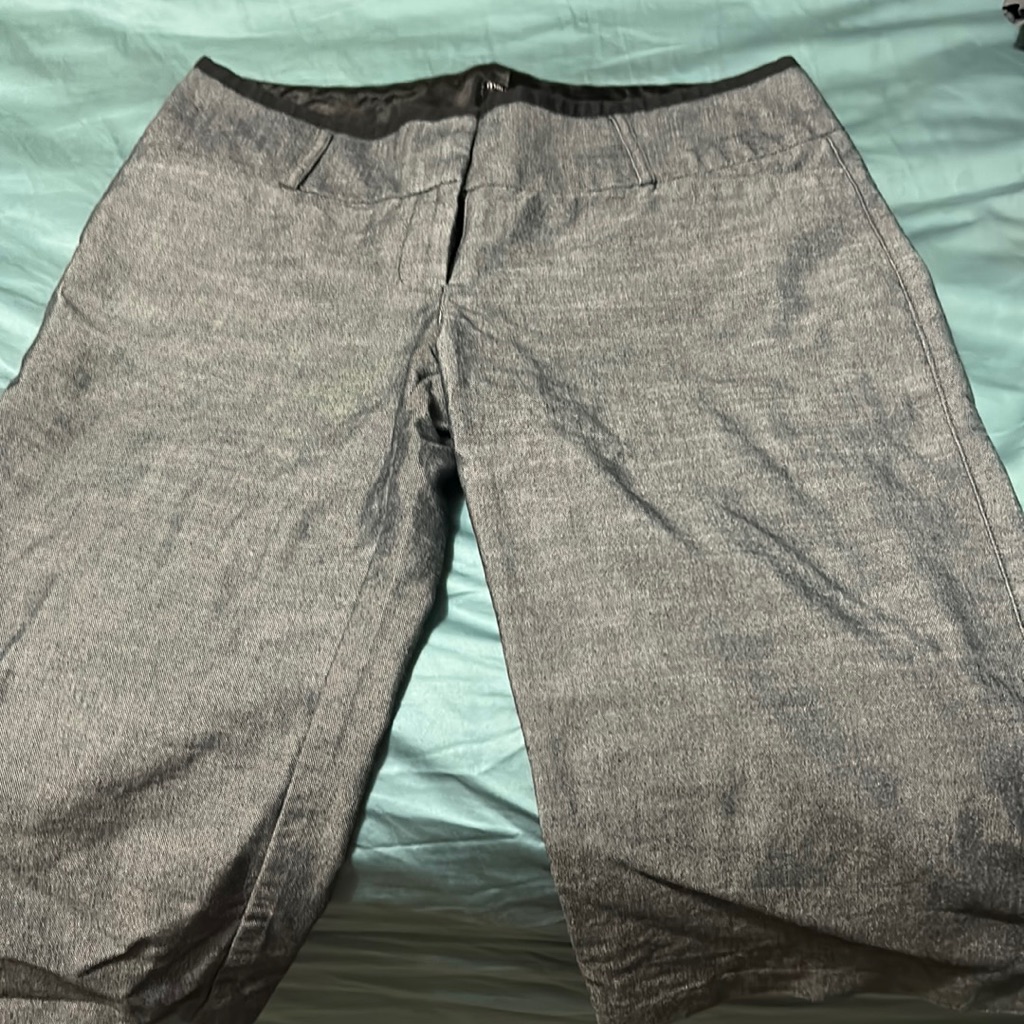 Dress Capri